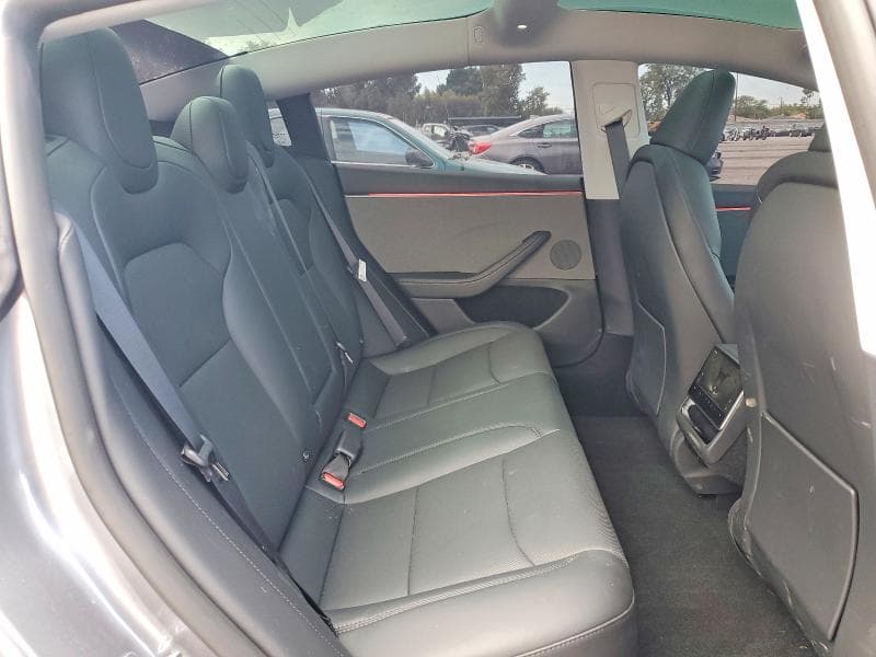 2026 TESLA MODEL 3 10