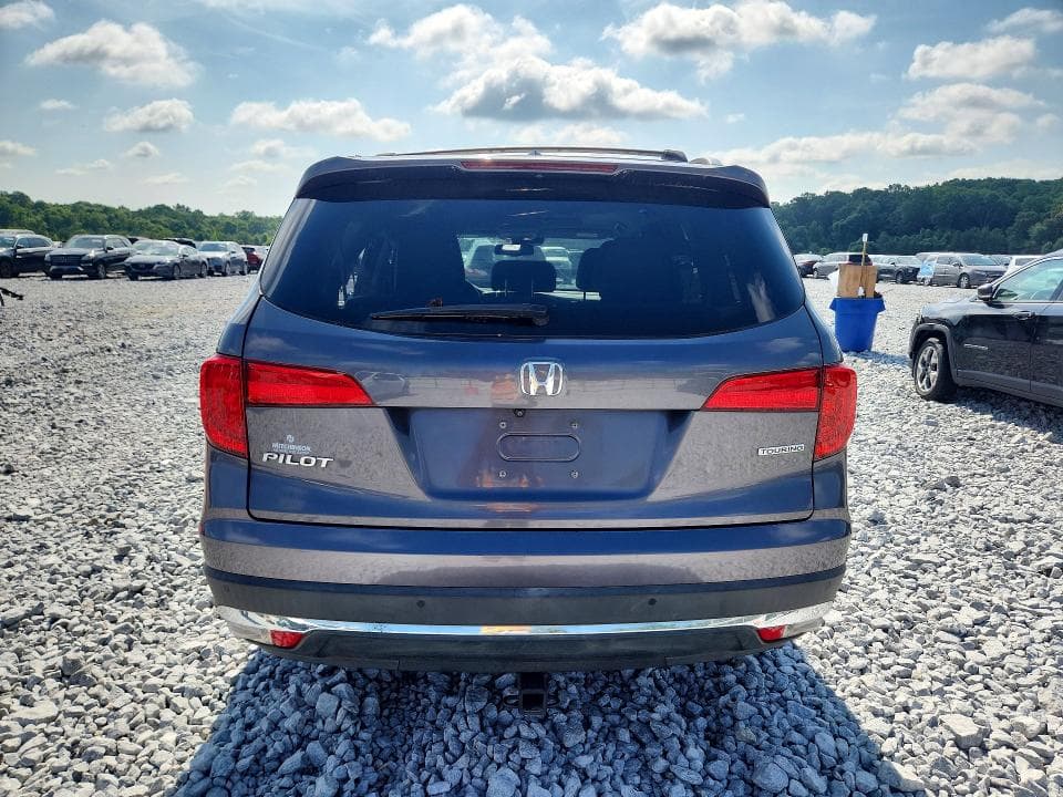 2017 HONDA PILOT TOURING 6