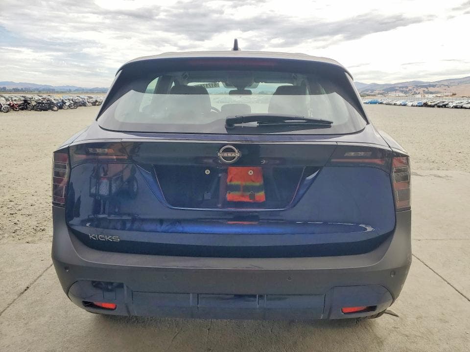 2026 NISSAN KICKS S 6