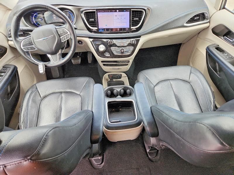2021 CHRYSLER PACIFICA HYBRID TOURING L 8