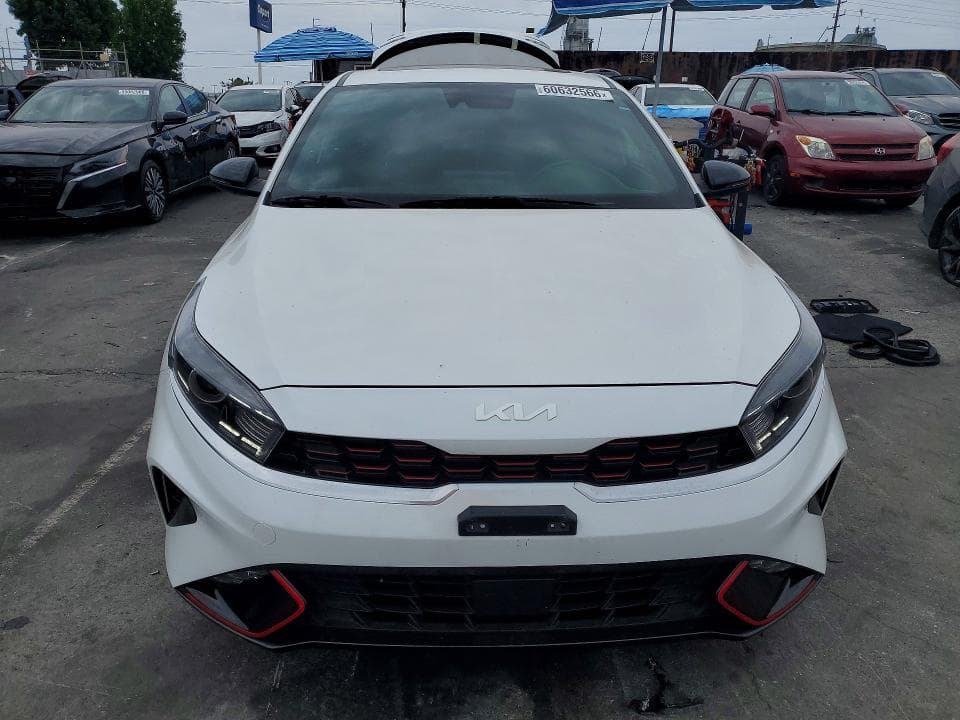 2023 KIA FORTE GT LINE 5