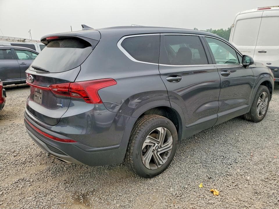 2021 HYUNDAI SANTA FE SE 3