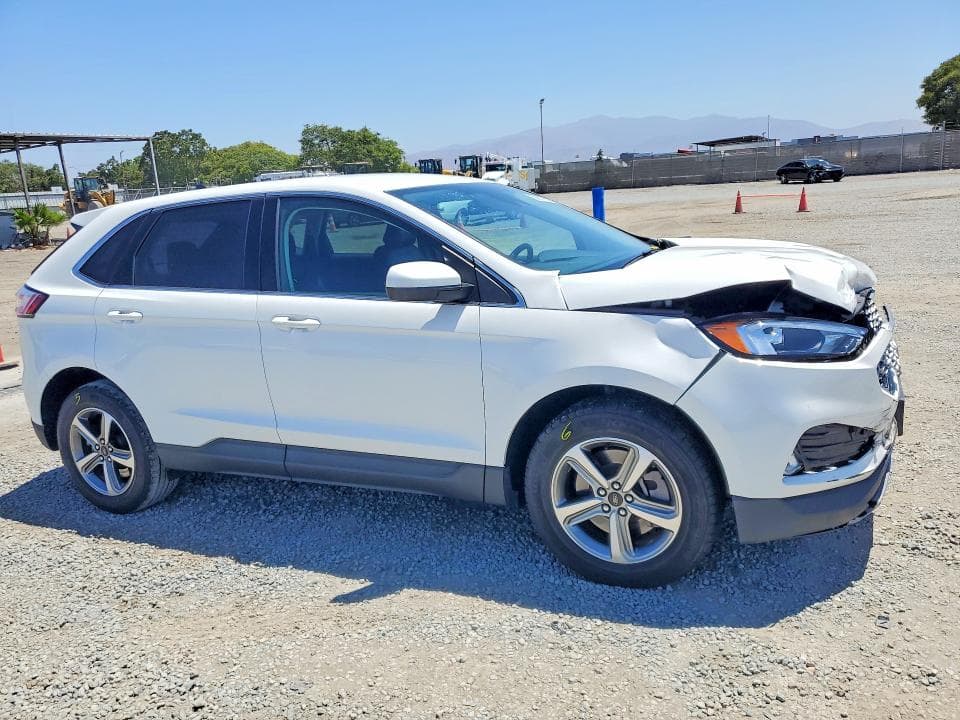 2023 FORD EDGE SEL 4