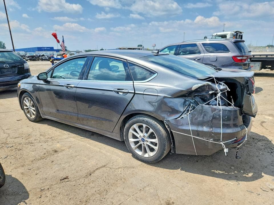 2020 FORD FUSION SE 2