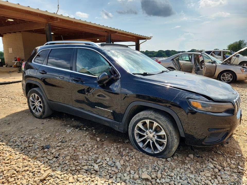 2019 JEEP CHEROKEE LATITUDE PLUS 4