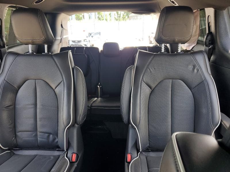 2023 CHRYSLER PACIFICA HYBRID LIMITED 10