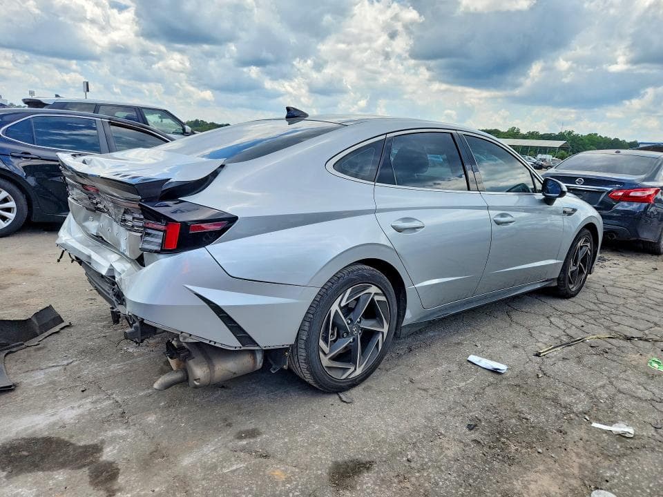 2024 HYUNDAI SONATA SEL 3