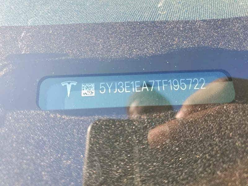 2026 TESLA MODEL 3 12