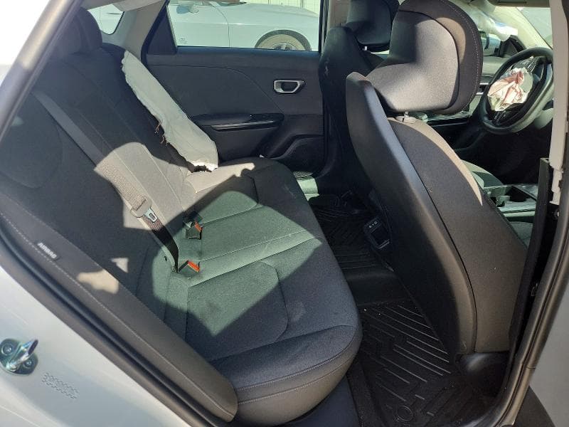 2025 KIA K4 LXS 10