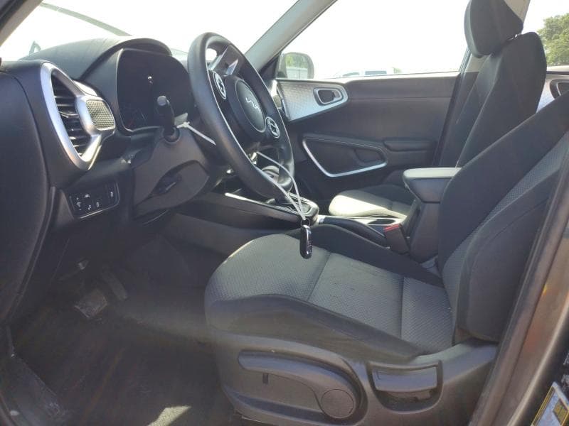 2022 KIA SOUL LX 7