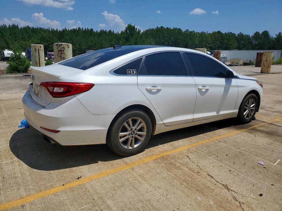 2017 HYUNDAI SONATA SE 3