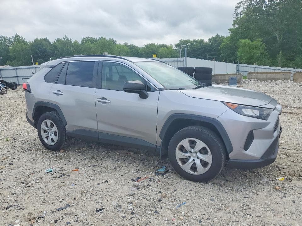 2019 TOYOTA RAV4 LE 4