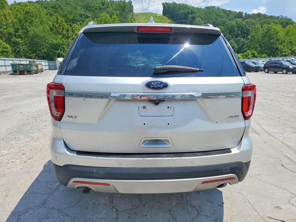 2017 FORD EXPLORER XLT 6
