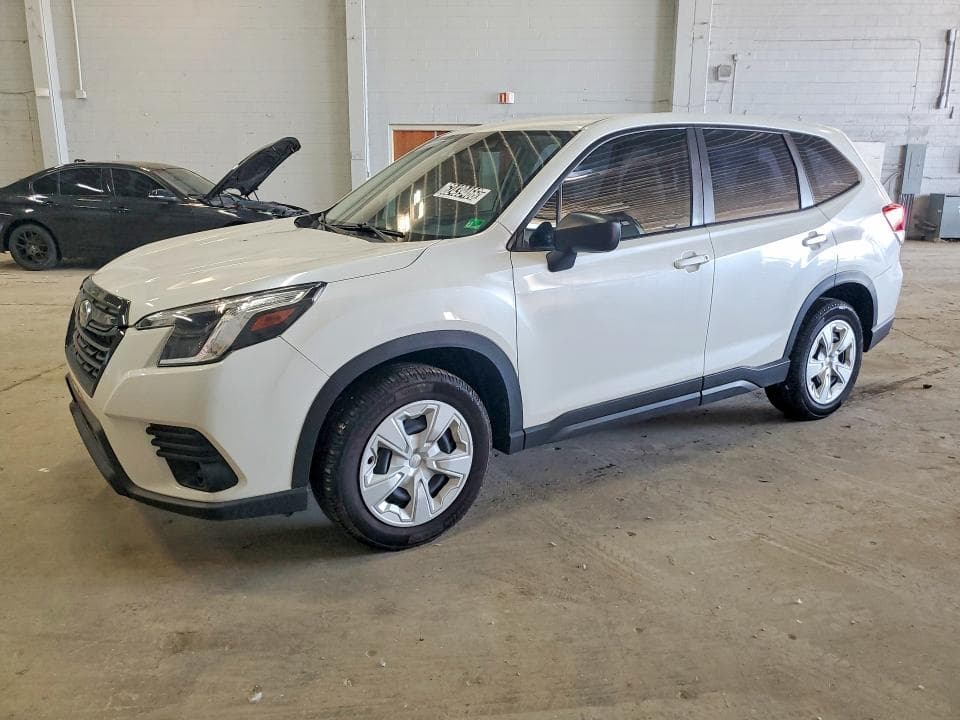 2023 SUBARU FORESTER - 1
