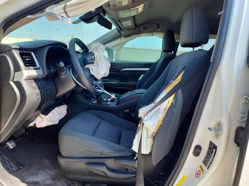 2018 TOYOTA HIGHLANDER LE 7