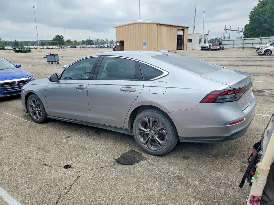 2023 HONDA ACCORD EX 2