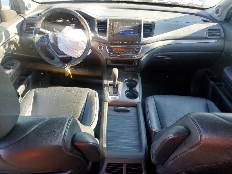 2017 HONDA PILOT EXL 8