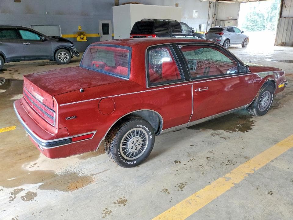 1986 BUICK SOMERSET CUSTOM 3