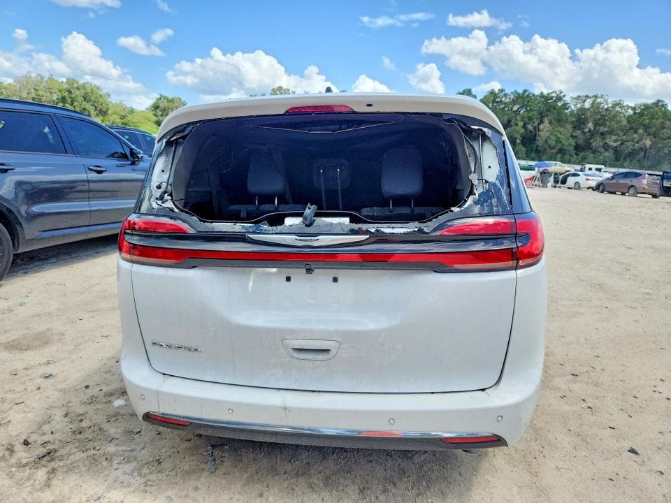 2026 CHRYSLER PACIFICA SELECT 6