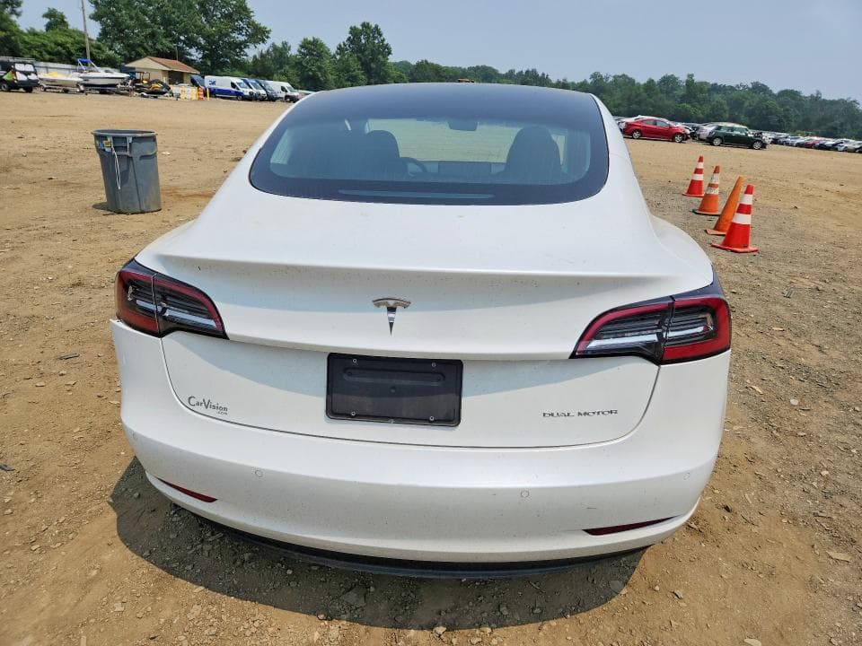 2020 TESLA MODEL 3 6