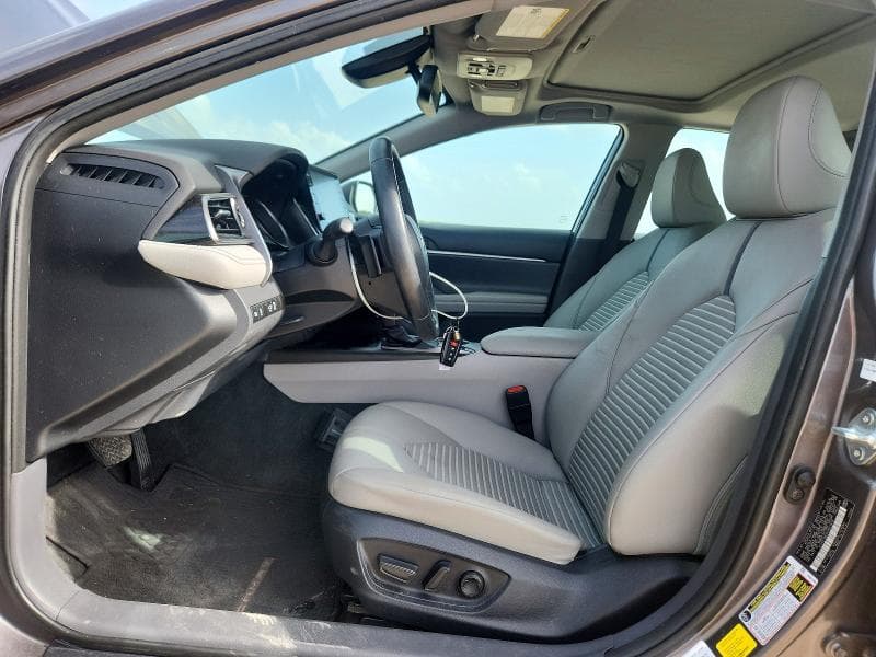 2023 TOYOTA CAMRY HYBRID SE 7