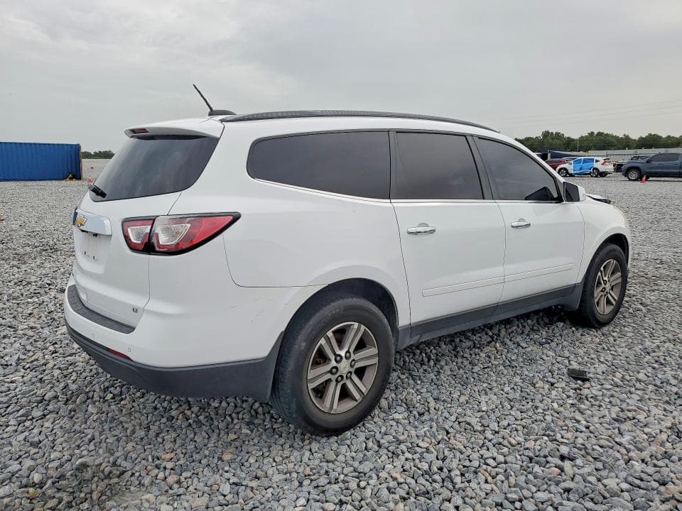 2017 CHEVROLET TRAVERSE LT 3