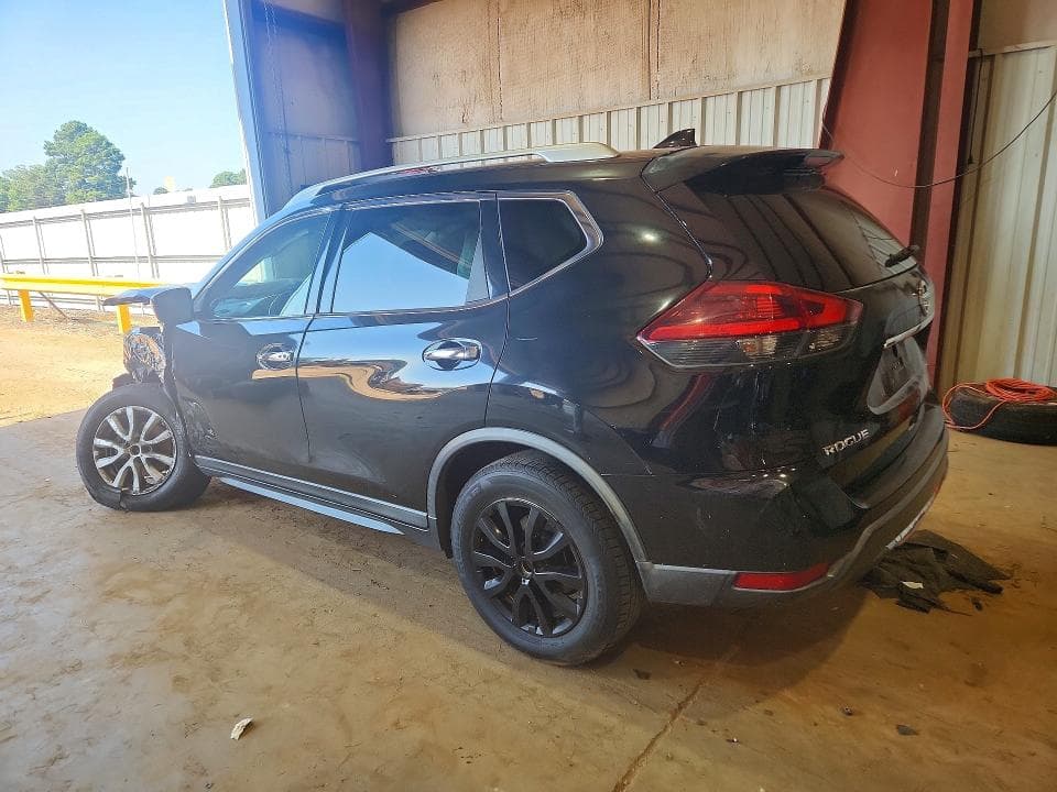 2018 NISSAN ROGUE SV 2
