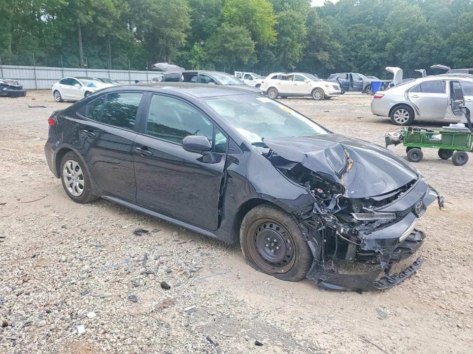 2026 TOYOTA COROLLA LE 4