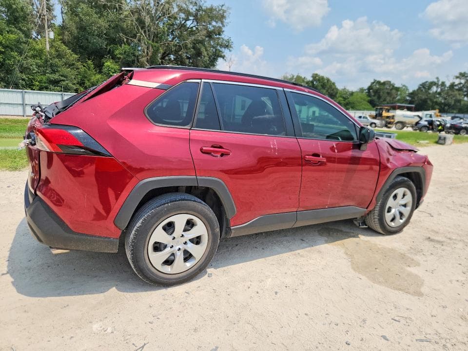 2021 TOYOTA RAV4 LE 3