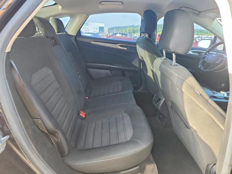 2020 FORD FUSION SE 10