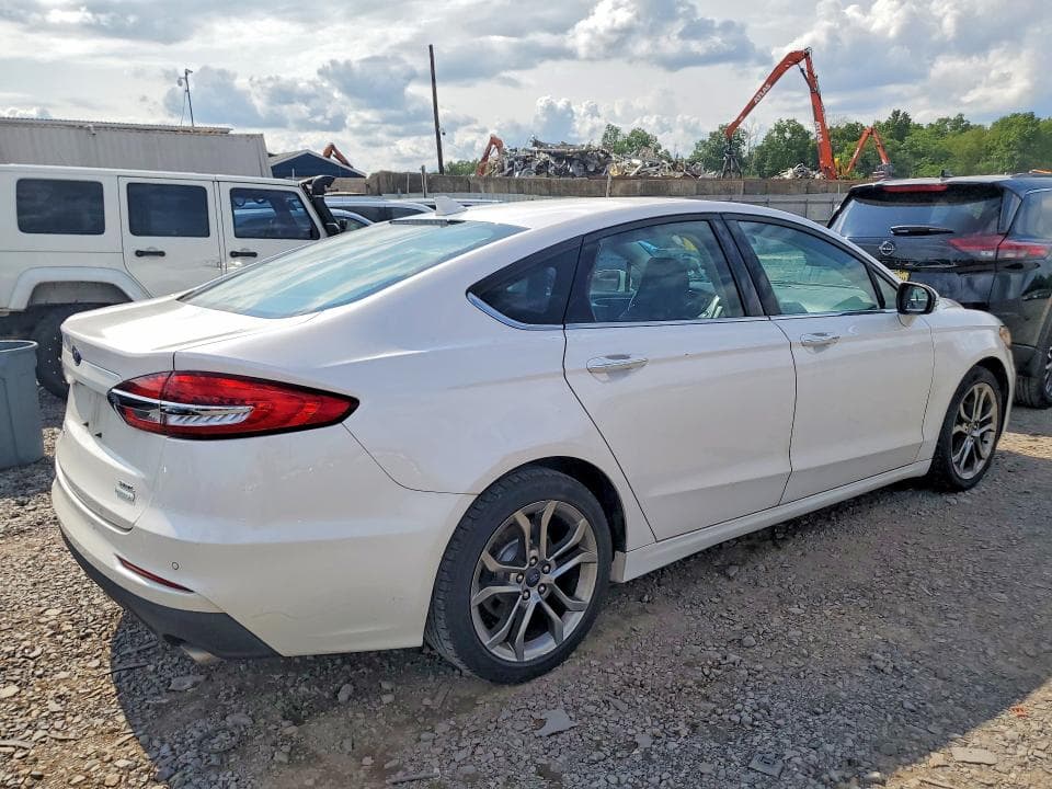 2020 FORD FUSION 3