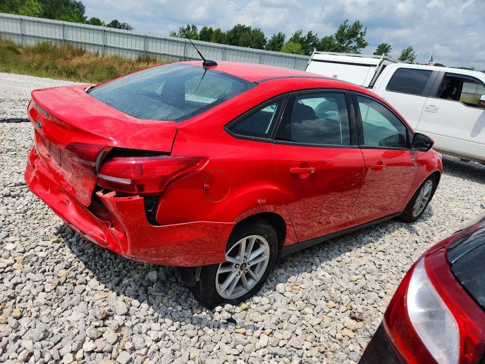 2017 FORD FOCUS SE 3
