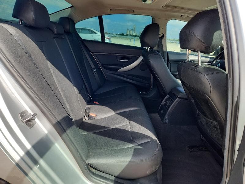 2018 BMW 320 I 10