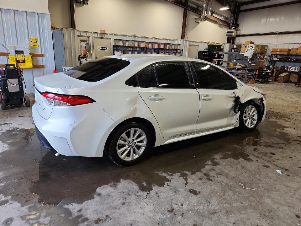 2025 TOYOTA COROLLA LE 3