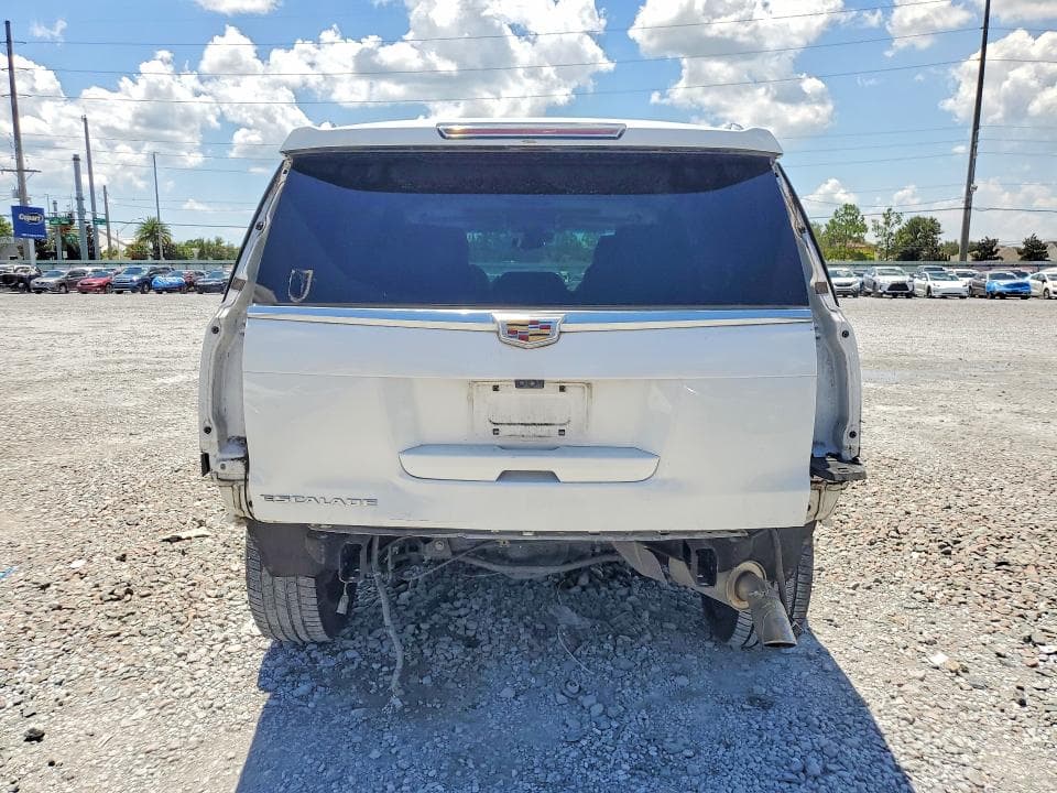 2018 CADILLAC ESCALADE LUXURY 6