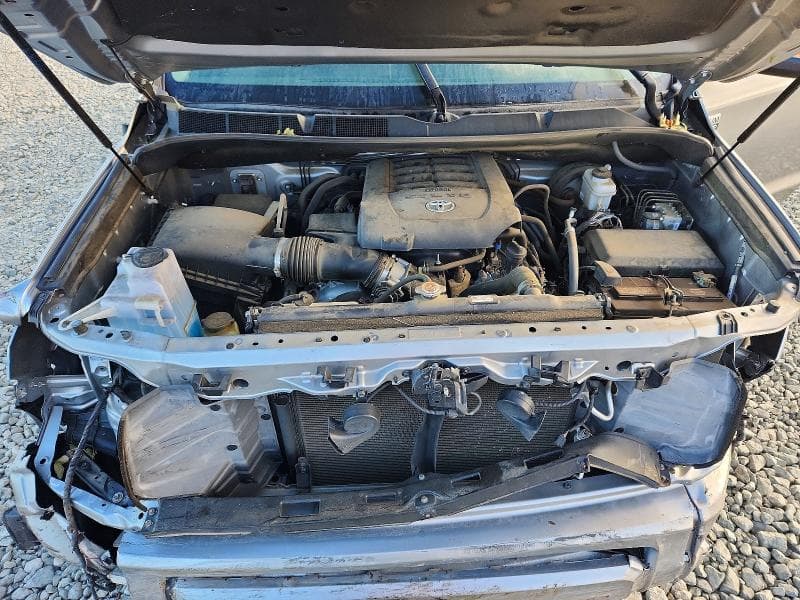 2019 TOYOTA TUNDRA PLATINUM 11