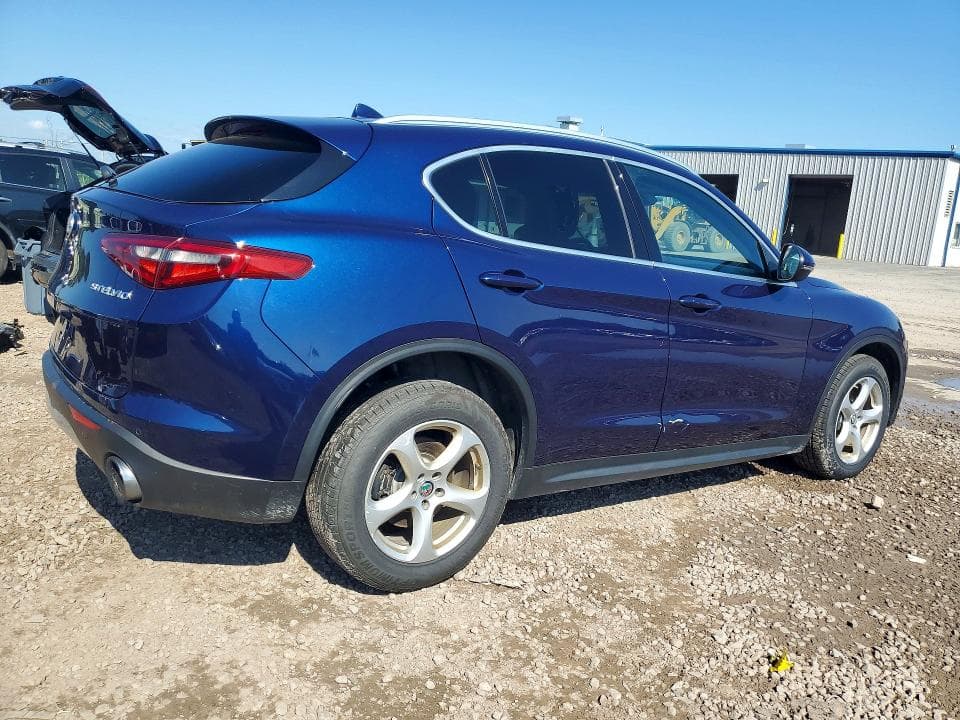 2018 ALFA ROMEO STELVIO 3