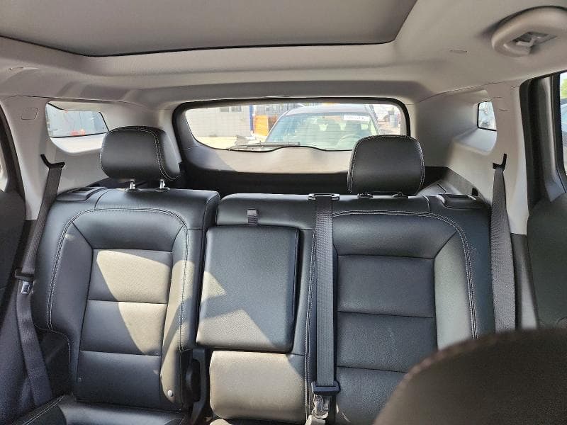 2024 GMC TERRAIN SLT 10