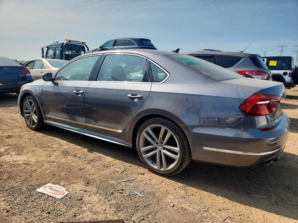 2017 VOLKSWAGEN PASSAT R-LINE 2