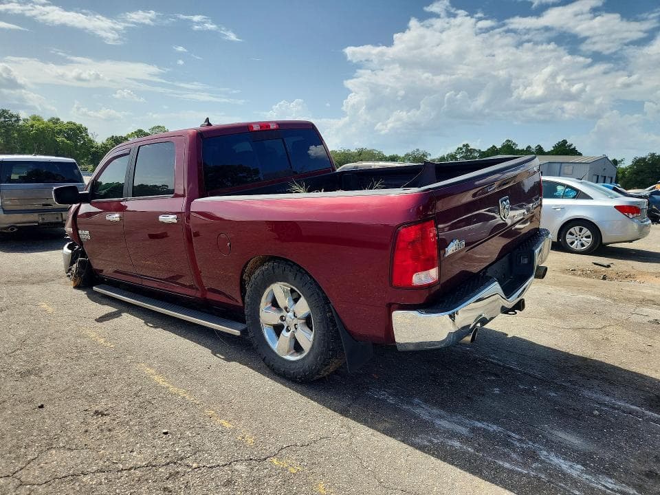 2019 RAM 1500 CLASSIC SLT 2