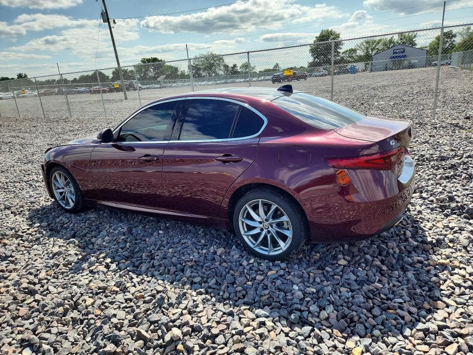 2017 ALFA ROMEO GIULIA Q4 2