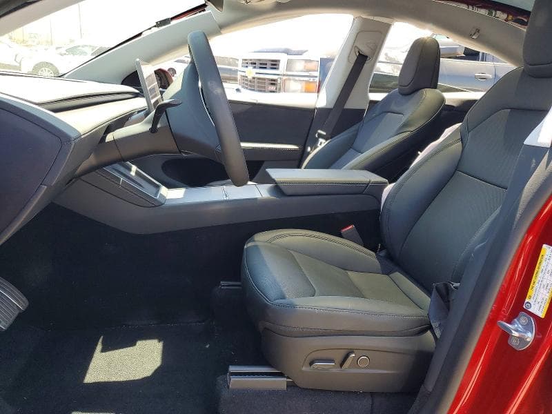 2026 TESLA MODEL Y 7