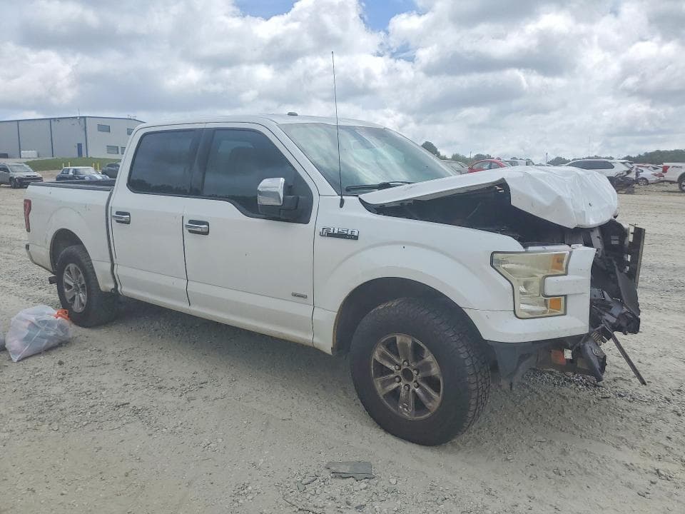 2017 FORD F150 SUPERCREW 4