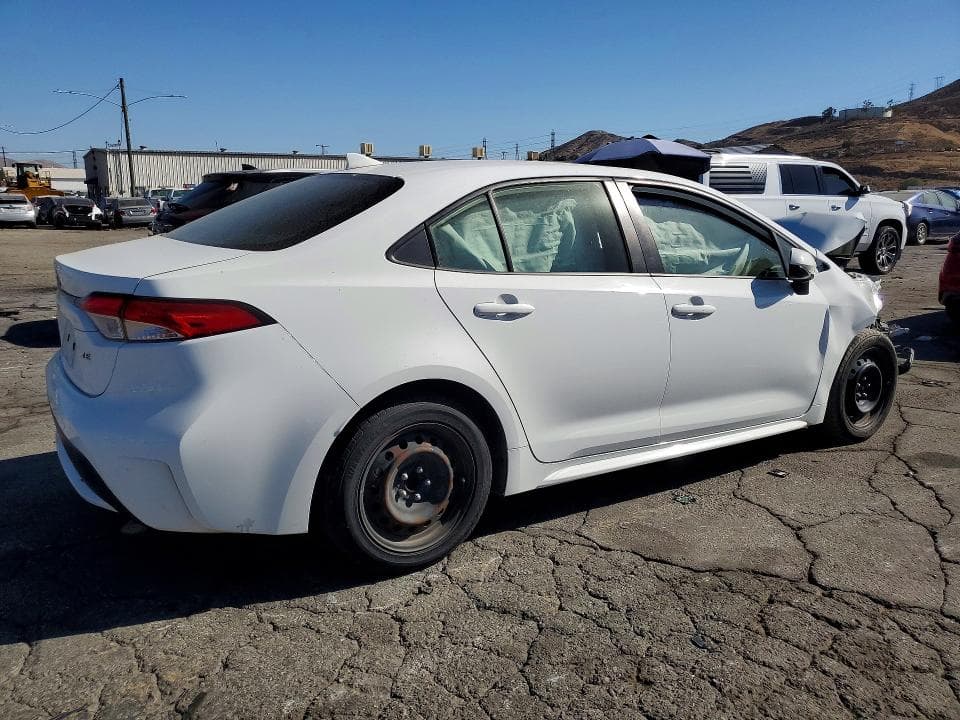 2020 TOYOTA COROLLA LE 3