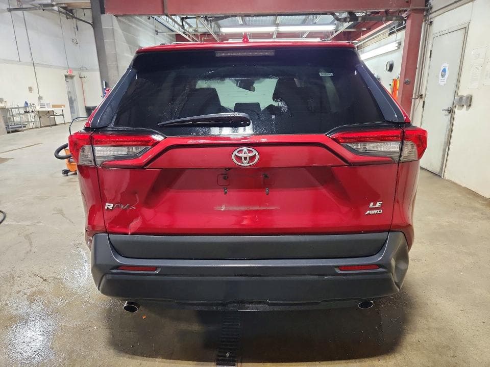 2020 TOYOTA RAV4 LE 6