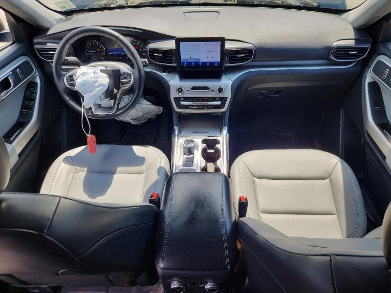 2021 FORD EXPLORER XLT 8