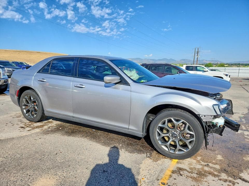 2017 CHRYSLER 300 S 4