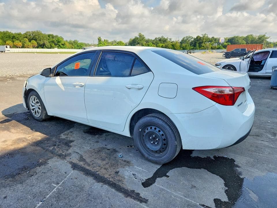 2019 TOYOTA COROLLA LE 2