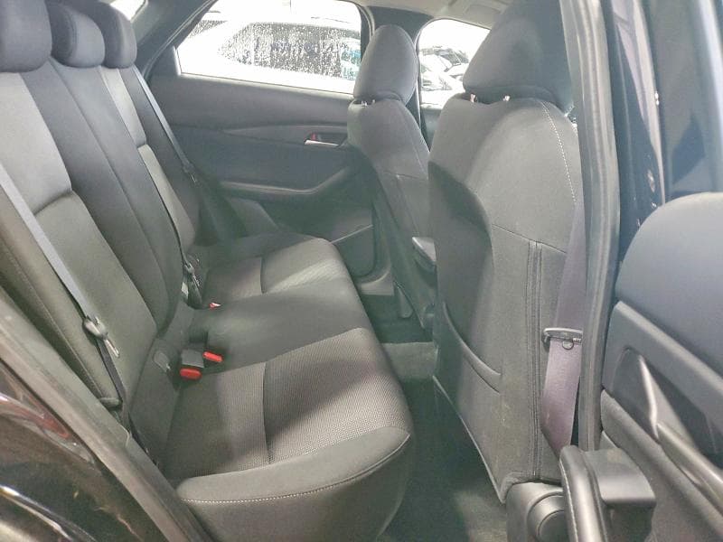 2023 MAZDA CX-30 10