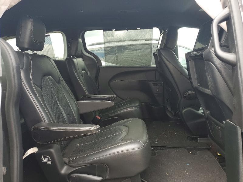 2018 CHRYSLER PACIFICA TOURING L PLUS 11